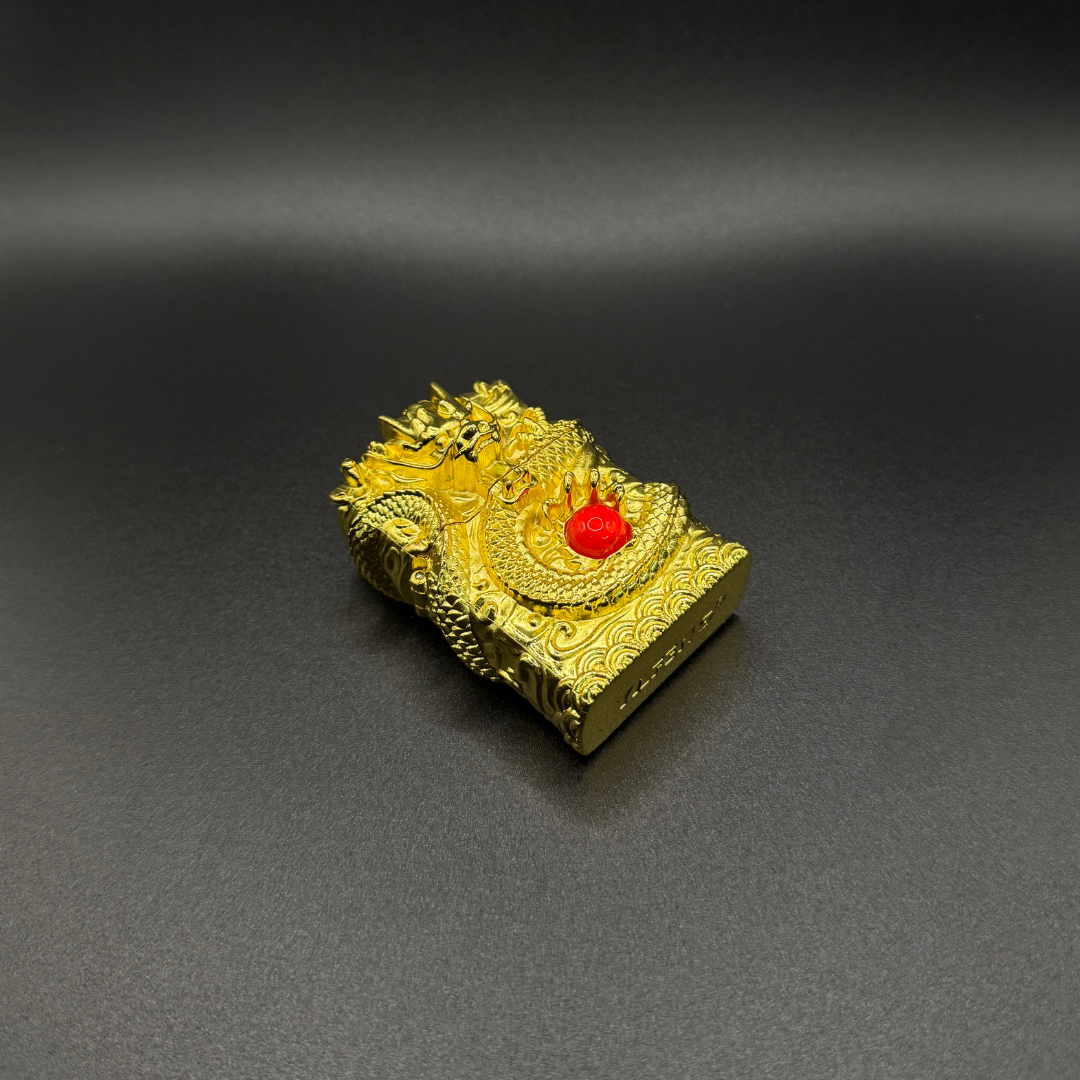 Feuerzeug „Goldener Drache“