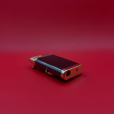 Feuerzeug „Dunkler Uhrmacher“